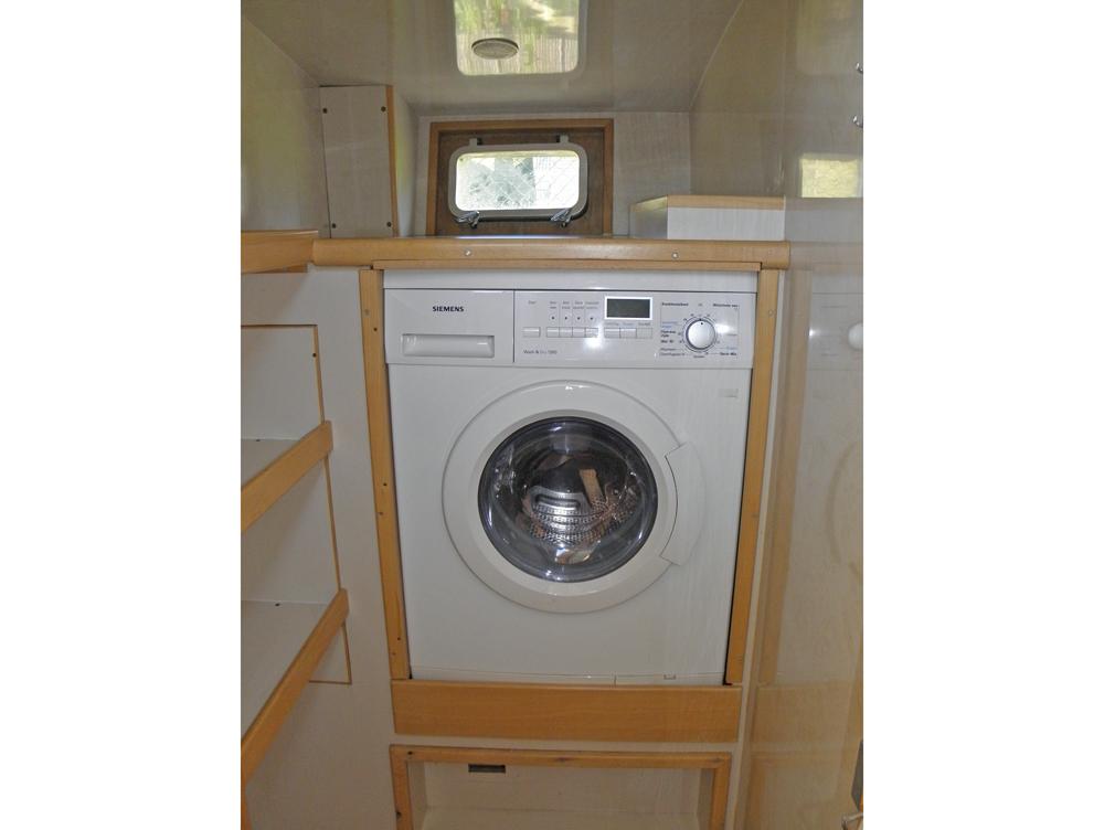 Fore ship, Accommodation